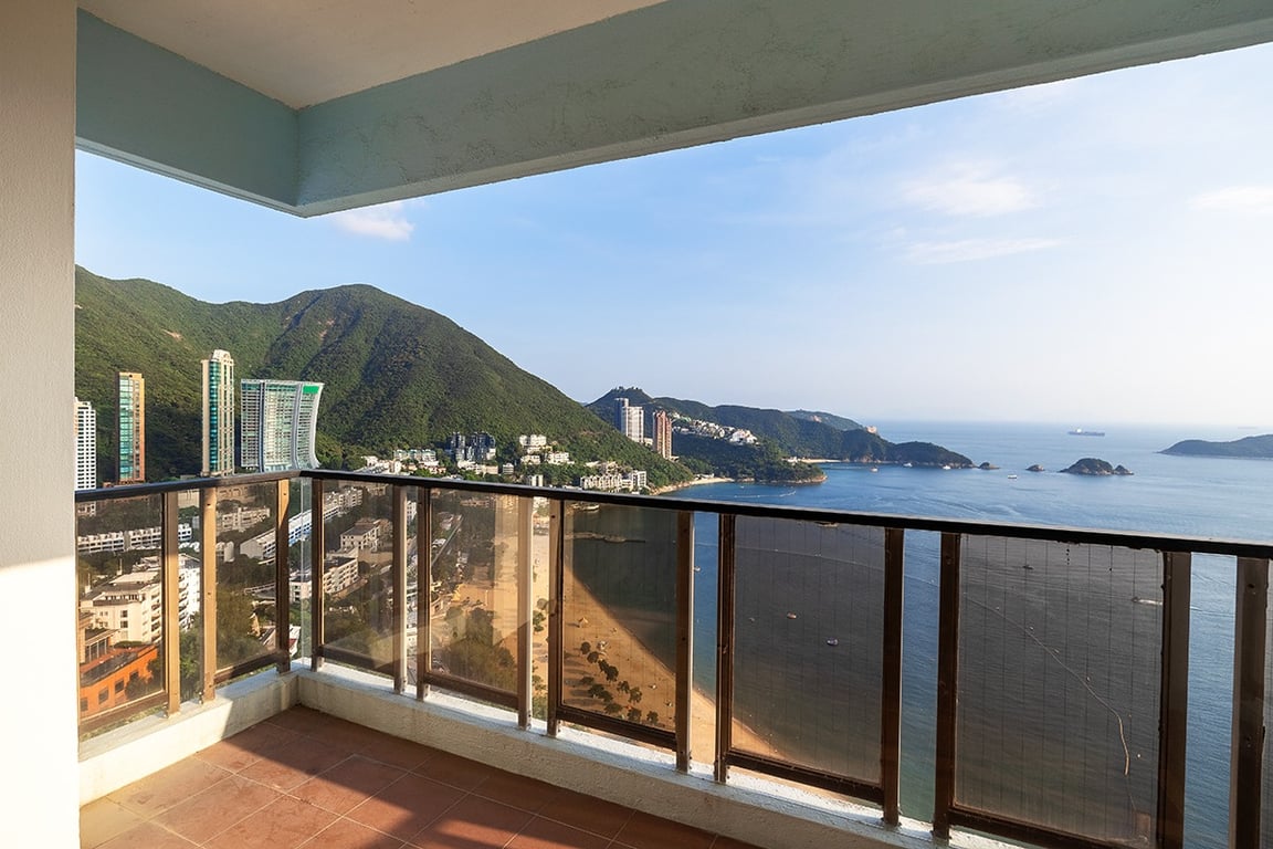 Repulse Bay Apartments
