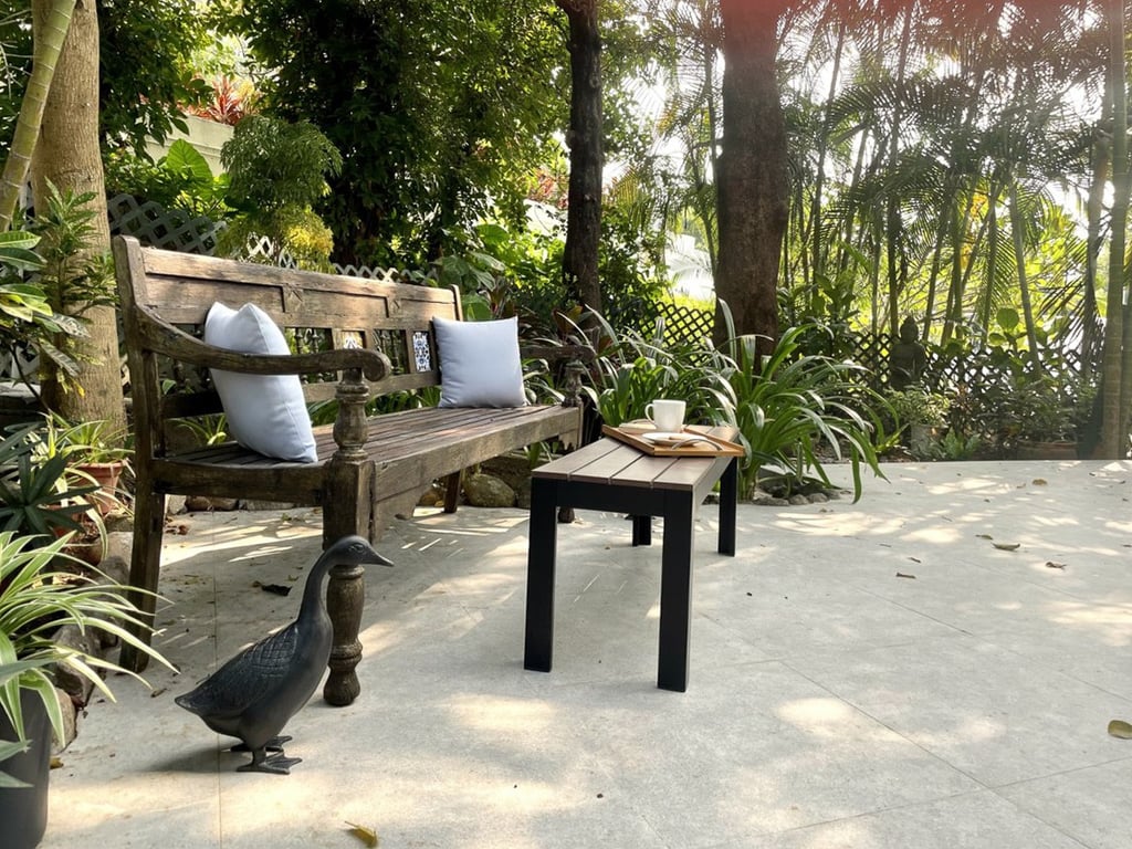 https://img.propertyraptor.com/cdn-cgi/imagedelivery/KD5bF_AFL0JDTbKLWF7z9g/ap8/ap8_001/hornet/prp/img/62d1989c88d7168f582c983b8002768e-wtm.jpg/public