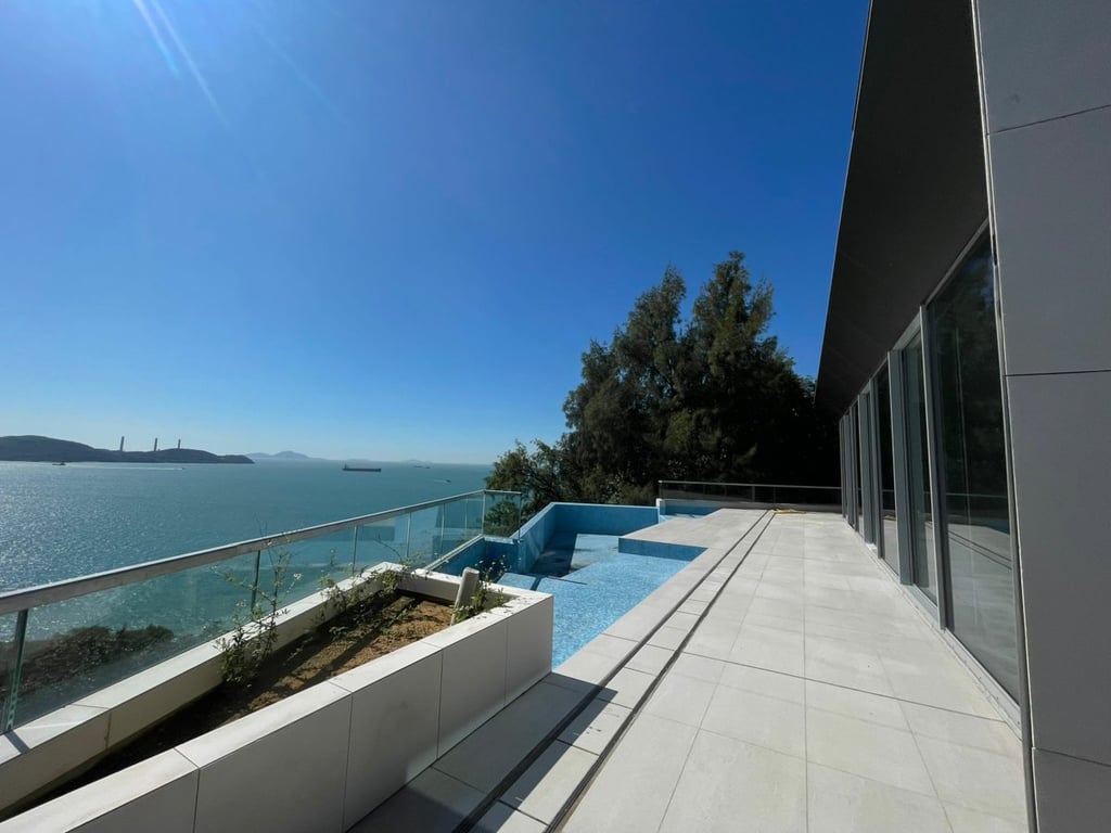 https://img.propertyraptor.com/cdn-cgi/imagedelivery/KD5bF_AFL0JDTbKLWF7z9g/ap8/ap8_001/hornet/prp/img/62d96382127fe866f8086a1fa674b01a-wtm.jpg/public