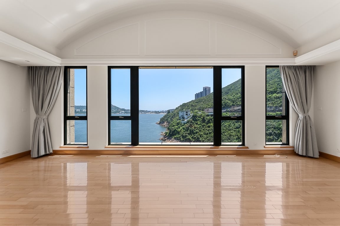https://img.propertyraptor.com/cdn-cgi/imagedelivery/KD5bF_AFL0JDTbKLWF7z9g/ap8/ap8_001/hornet/prp/img/62f3876bba5b7e0758e182eb0af0275a-wtm.jpg/public