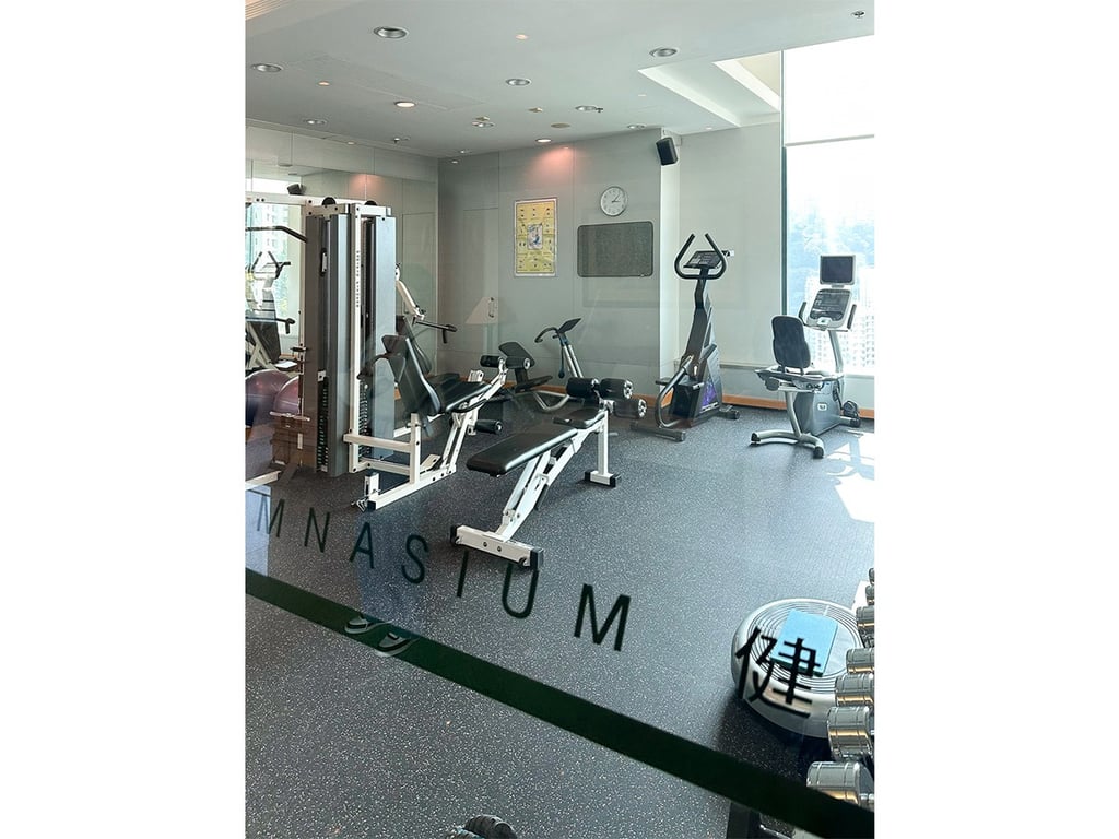 https://img.propertyraptor.com/cdn-cgi/imagedelivery/KD5bF_AFL0JDTbKLWF7z9g/ap8/ap8_001/hornet/prp/img/62fea29994d2dacdcaf0e9849b18ba40-wtm.jpg/public