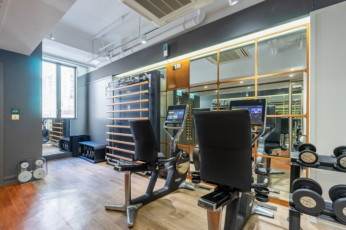 https://img.propertyraptor.com/cdn-cgi/imagedelivery/KD5bF_AFL0JDTbKLWF7z9g/ap8/ap8_001/hornet/prp/img/6365407c5524255c842a3f8010780109-wtm.jpg/public