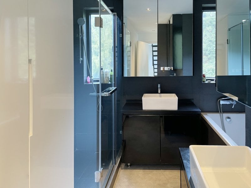 https://img.propertyraptor.com/cdn-cgi/imagedelivery/KD5bF_AFL0JDTbKLWF7z9g/ap8/ap8_001/hornet/prp/img/63c17be9cc81986fef889e2883d1f99c.jpg/public