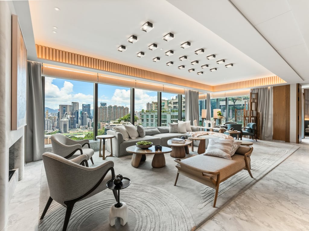 https://img.propertyraptor.com/cdn-cgi/imagedelivery/KD5bF_AFL0JDTbKLWF7z9g/ap8/ap8_001/hornet/prp/img/6415c02f34c4a6bcdabab118ce5f70eb-wtm.jpg/public