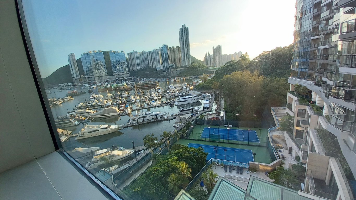 https://img.propertyraptor.com/cdn-cgi/imagedelivery/KD5bF_AFL0JDTbKLWF7z9g/ap8/ap8_001/hornet/prp/img/64878f53141d6481e0cbdc1a6b5f500e-wtm.jpg/public