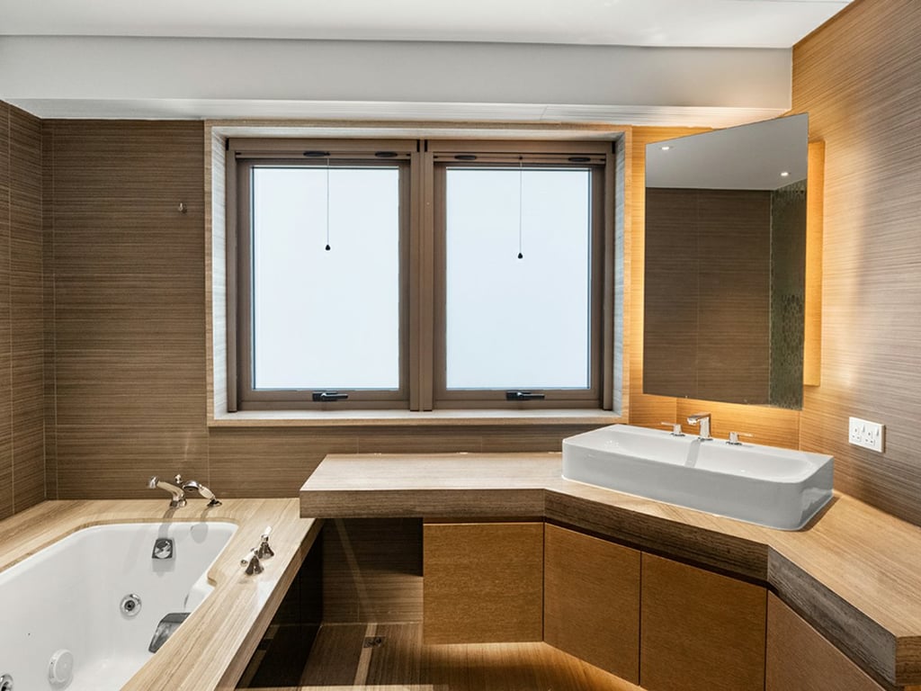 https://img.propertyraptor.com/cdn-cgi/imagedelivery/KD5bF_AFL0JDTbKLWF7z9g/ap8/ap8_001/hornet/prp/img/64cd45cae4455d1e039ce70b8409a80f.jpg/public