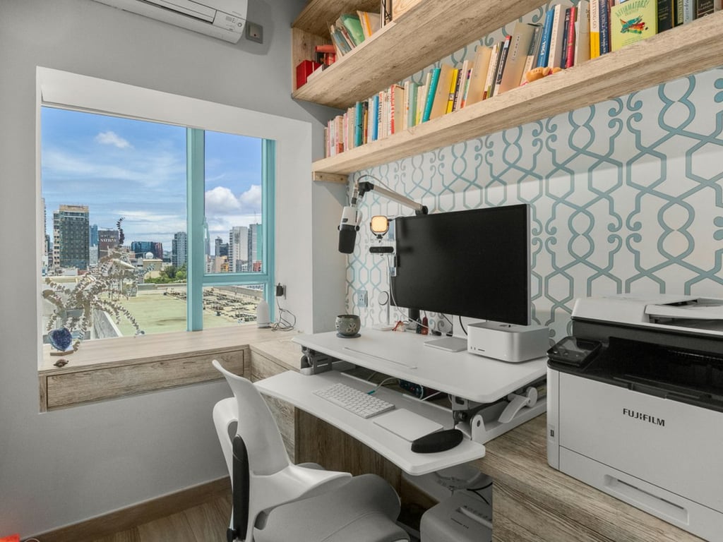 https://img.propertyraptor.com/cdn-cgi/imagedelivery/KD5bF_AFL0JDTbKLWF7z9g/ap8/ap8_001/hornet/prp/img/656d91ad907f82ad6b9923aa518aa703-wtm.jpg/public
