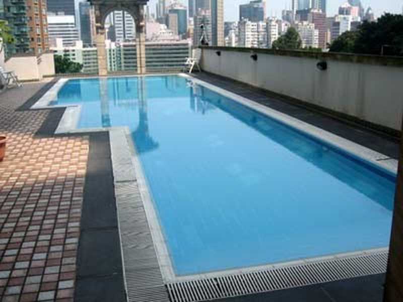 https://img.propertyraptor.com/cdn-cgi/imagedelivery/KD5bF_AFL0JDTbKLWF7z9g/ap8/ap8_001/hornet/prp/img/658eec55e503d0764a253fba881c274b.jpg/public