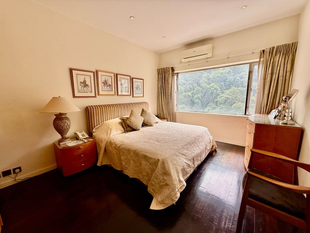 https://img.propertyraptor.com/cdn-cgi/imagedelivery/KD5bF_AFL0JDTbKLWF7z9g/ap8/ap8_001/hornet/prp/img/65e32e480b403531fbe1731fada036f8-wtm.jpg/public