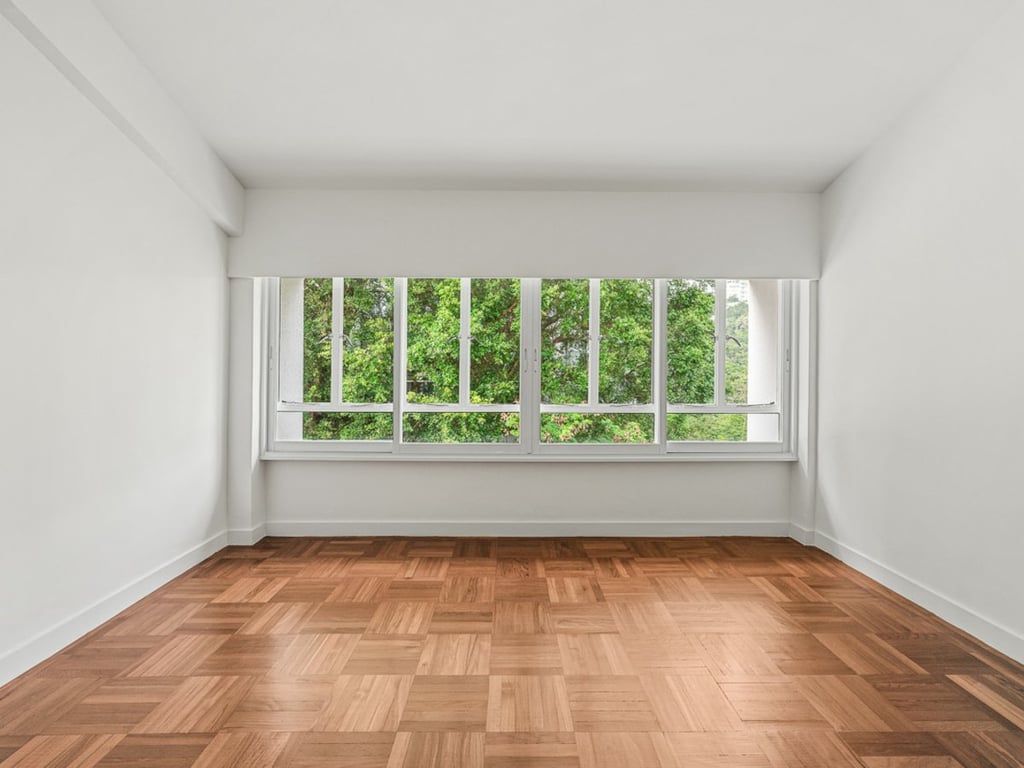 https://img.propertyraptor.com/cdn-cgi/imagedelivery/KD5bF_AFL0JDTbKLWF7z9g/ap8/ap8_001/hornet/prp/img/65eb57b00dee69b45446f7fad156a1e4.jpg/public