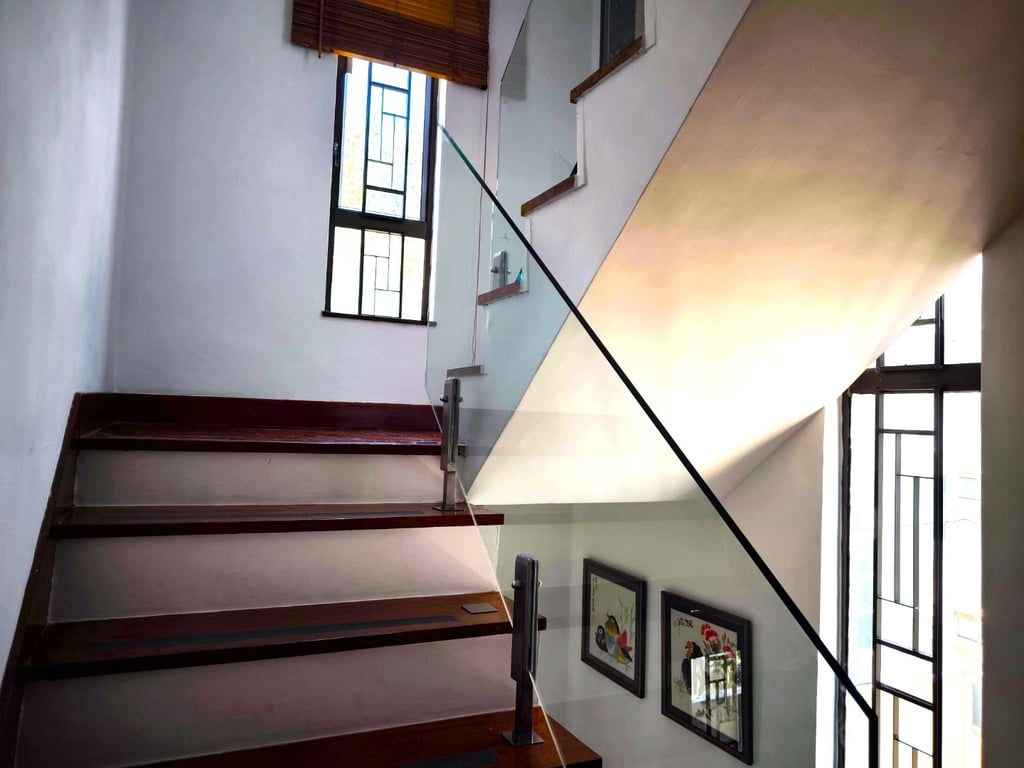 https://img.propertyraptor.com/cdn-cgi/imagedelivery/KD5bF_AFL0JDTbKLWF7z9g/ap8/ap8_001/hornet/prp/img/6720343ae6d8250986410841e0ef5da5-wtm.jpg/public