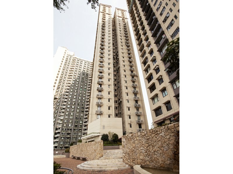 https://img.propertyraptor.com/cdn-cgi/imagedelivery/KD5bF_AFL0JDTbKLWF7z9g/ap8/ap8_001/hornet/prp/img/67b1511ddd1e585f587a9b849cd4d0d4.jpg/public