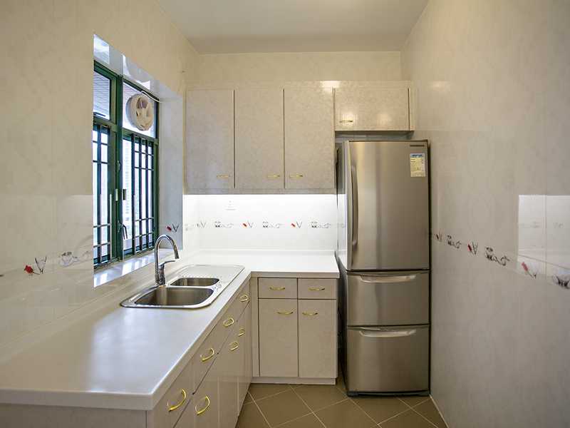 https://img.propertyraptor.com/cdn-cgi/imagedelivery/KD5bF_AFL0JDTbKLWF7z9g/ap8/ap8_001/hornet/prp/img/67cfc981544af00fb99639339d32c5fa.jpg/public