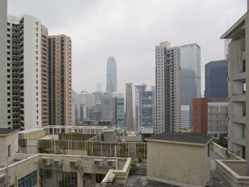 https://img.propertyraptor.com/cdn-cgi/imagedelivery/KD5bF_AFL0JDTbKLWF7z9g/ap8/ap8_001/hornet/prp/img/68c6ef70874cf346e7b2458b141b4e2f.jpg/public