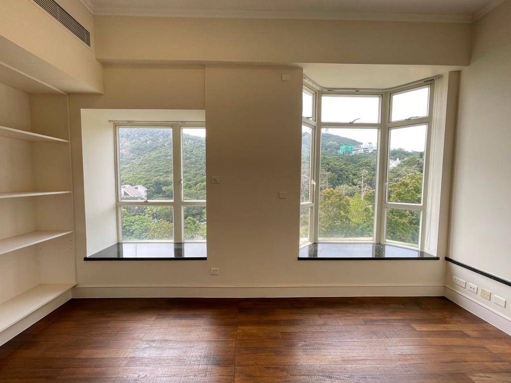 https://img.propertyraptor.com/cdn-cgi/imagedelivery/KD5bF_AFL0JDTbKLWF7z9g/ap8/ap8_001/hornet/prp/img/68df3e19cec74d782310f4ad115d0800-wtm.jpg/public