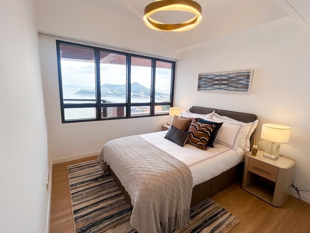 https://img.propertyraptor.com/cdn-cgi/imagedelivery/KD5bF_AFL0JDTbKLWF7z9g/ap8/ap8_001/hornet/prp/img/69000214d00286706adc1f19d7f31fcb-wtm.jpg/public
