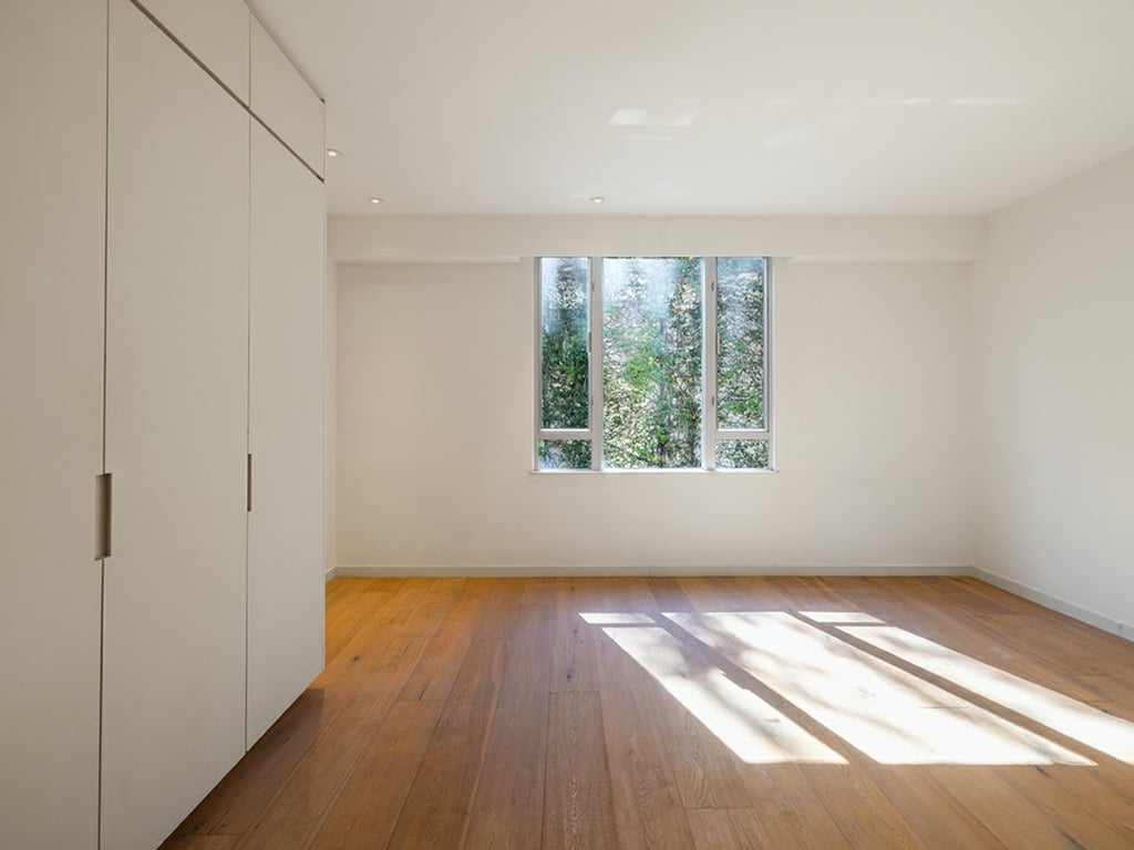 https://img.propertyraptor.com/cdn-cgi/imagedelivery/KD5bF_AFL0JDTbKLWF7z9g/ap8/ap8_001/hornet/prp/img/690db41e527e172dd26a7a9b41ded045-wtm.jpg/public