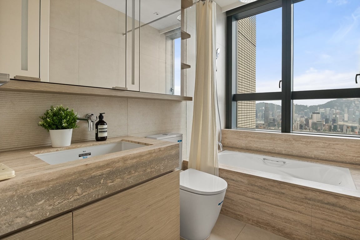 https://img.propertyraptor.com/cdn-cgi/imagedelivery/KD5bF_AFL0JDTbKLWF7z9g/ap8/ap8_001/hornet/prp/img/6a56bf7344e550fd414d47f2419d2e74-wtm.jpg/public