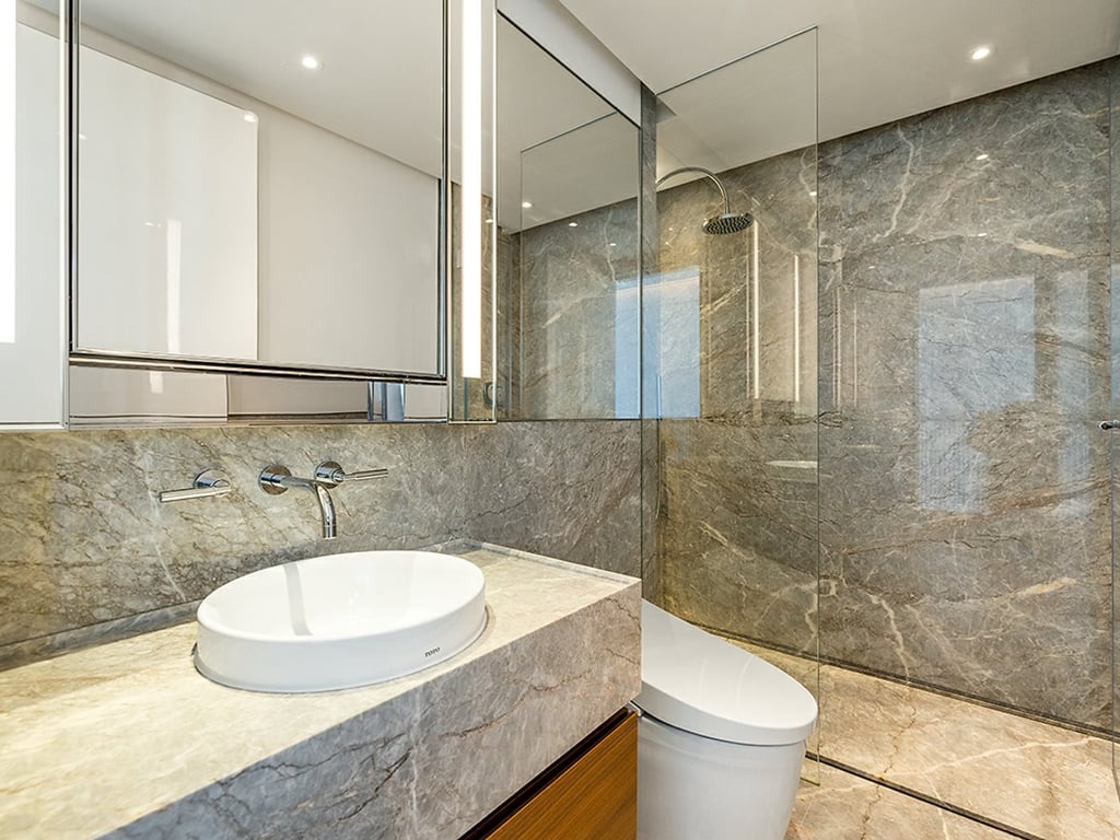 https://img.propertyraptor.com/cdn-cgi/imagedelivery/KD5bF_AFL0JDTbKLWF7z9g/ap8/ap8_001/hornet/prp/img/6c4f4c4ae7aa4df38a786066a507e2ff.jpg/public