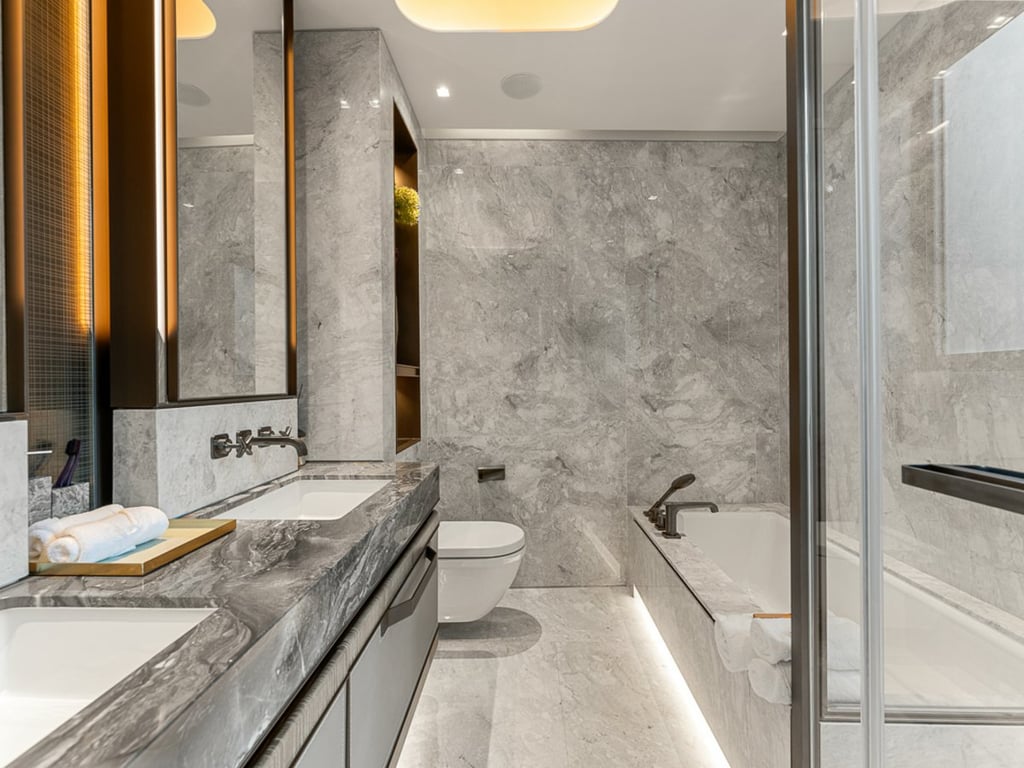https://img.propertyraptor.com/cdn-cgi/imagedelivery/KD5bF_AFL0JDTbKLWF7z9g/ap8/ap8_001/hornet/prp/img/6dced9d0d8c6449329eb1be0485f00a0.jpg/public