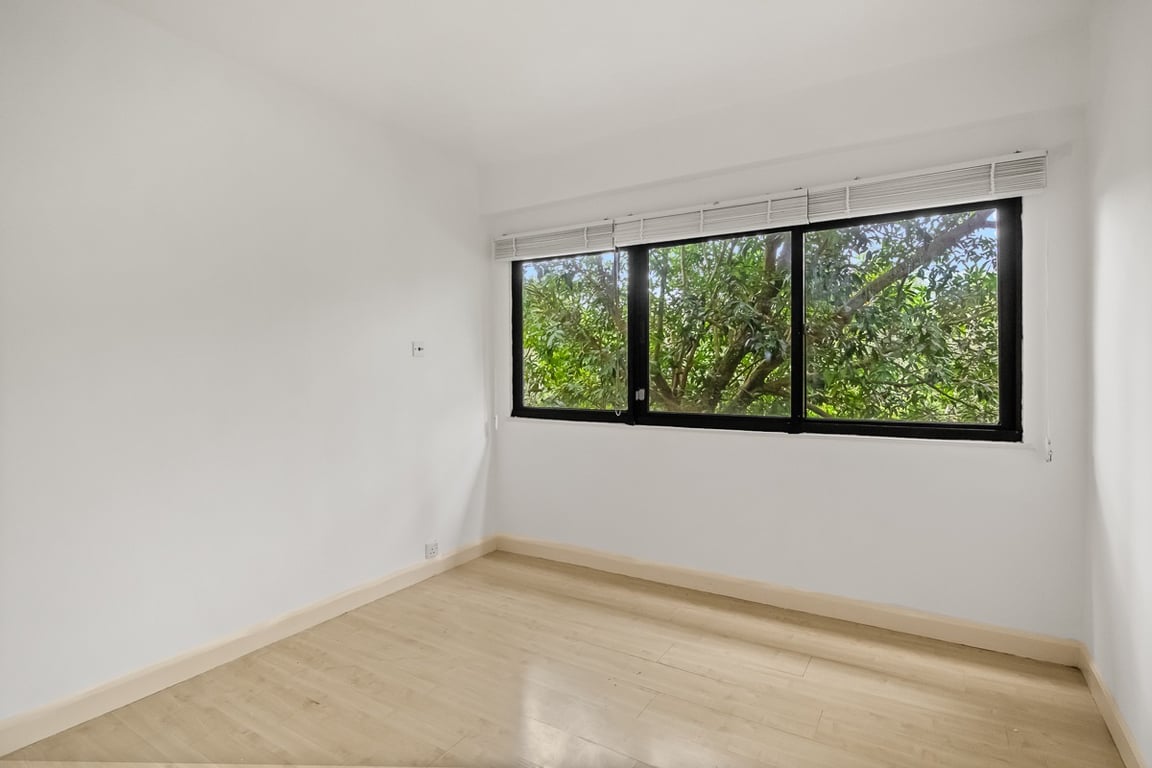 https://img.propertyraptor.com/cdn-cgi/imagedelivery/KD5bF_AFL0JDTbKLWF7z9g/ap8/ap8_001/hornet/prp/img/6e15fca913785e3787fa35452ed10dd7-wtm.jpg/public