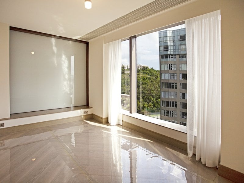 https://img.propertyraptor.com/cdn-cgi/imagedelivery/KD5bF_AFL0JDTbKLWF7z9g/ap8/ap8_001/hornet/prp/img/6eba771569d48e0e87b5bf5f49c2c0c6.jpg/public
