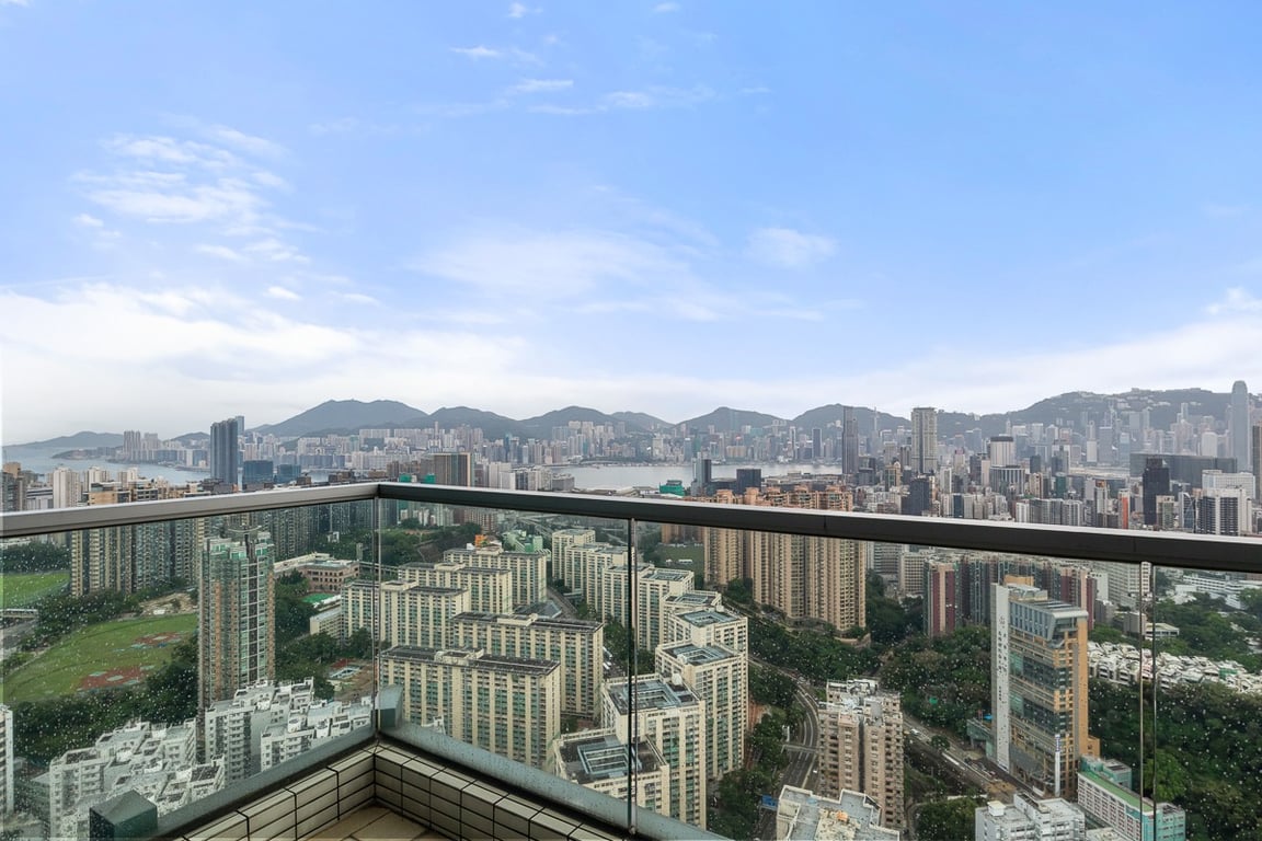 https://img.propertyraptor.com/cdn-cgi/imagedelivery/KD5bF_AFL0JDTbKLWF7z9g/ap8/ap8_001/hornet/prp/img/6f322a4191eff7d2b8dfed44e5b0cce4-wtm.jpg/public