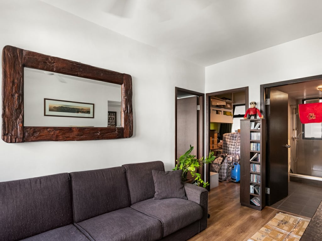 https://img.propertyraptor.com/cdn-cgi/imagedelivery/KD5bF_AFL0JDTbKLWF7z9g/ap8/ap8_001/hornet/prp/img/6f430bd22d7e41916b9aaa3ac148b155-wtm.jpg/public