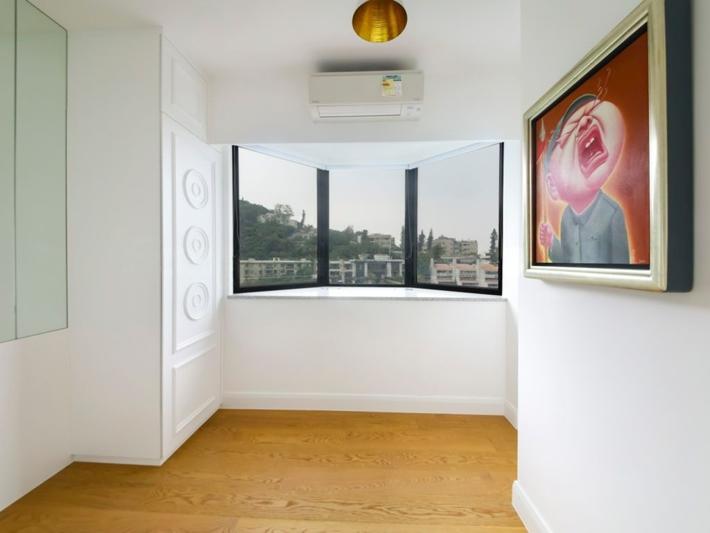 https://img.propertyraptor.com/cdn-cgi/imagedelivery/KD5bF_AFL0JDTbKLWF7z9g/ap8/ap8_001/hornet/prp/img/6fafadde76264789081fe9ce828aea1a-wtm.jpg/public