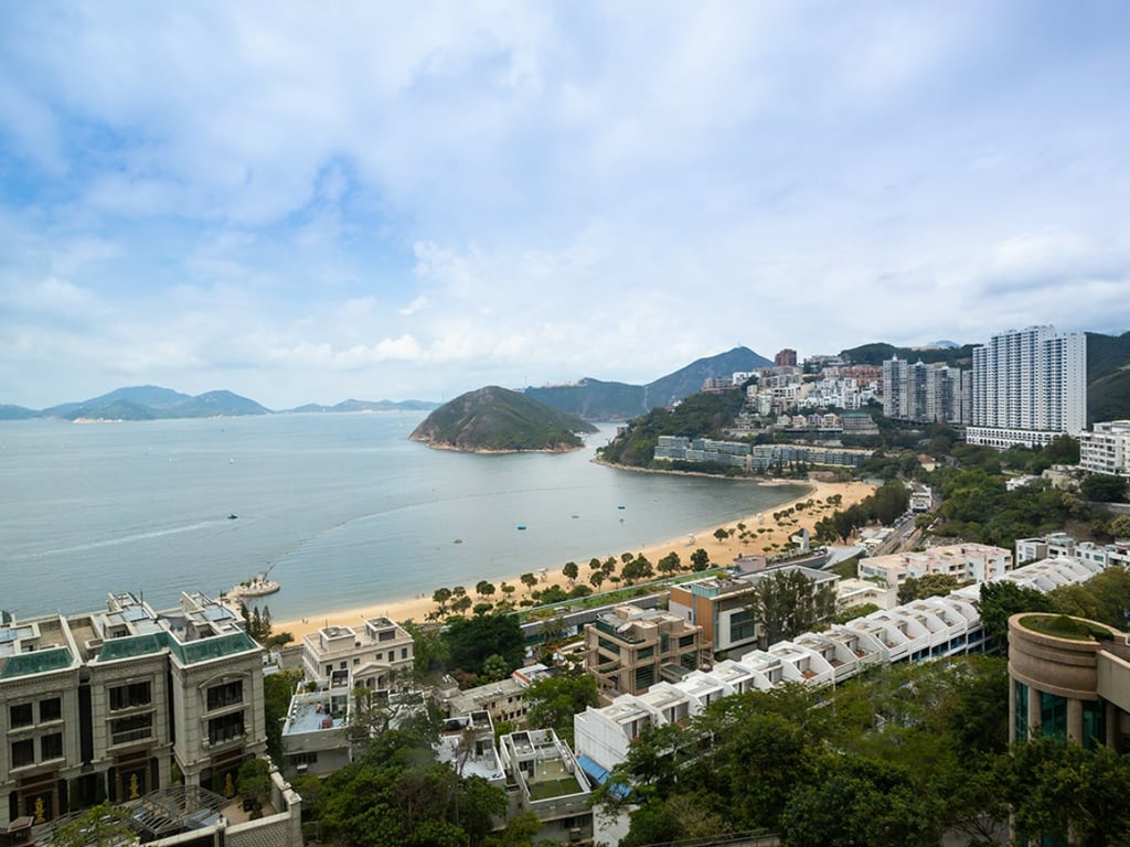 https://img.propertyraptor.com/cdn-cgi/imagedelivery/KD5bF_AFL0JDTbKLWF7z9g/ap8/ap8_001/hornet/prp/img/70ebd03218be00497cf66f3baf334b62.jpg/public