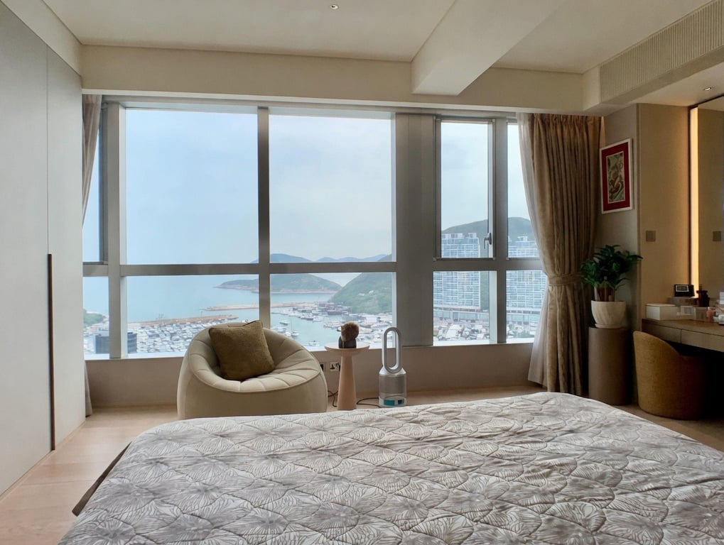 https://img.propertyraptor.com/cdn-cgi/imagedelivery/KD5bF_AFL0JDTbKLWF7z9g/ap8/ap8_001/hornet/prp/img/71436daf25364b0038a07557d19f0a30-wtm.jpg/public