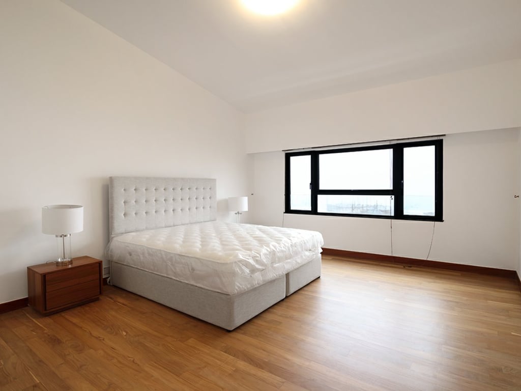 https://img.propertyraptor.com/cdn-cgi/imagedelivery/KD5bF_AFL0JDTbKLWF7z9g/ap8/ap8_001/hornet/prp/img/714670f79a8e865a40cd0547315526d7.jpg/public
