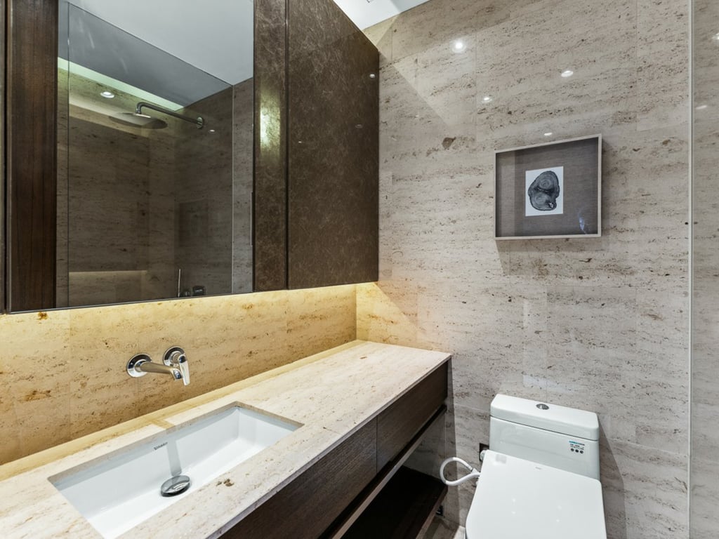 https://img.propertyraptor.com/cdn-cgi/imagedelivery/KD5bF_AFL0JDTbKLWF7z9g/ap8/ap8_001/hornet/prp/img/7240671300f8204e5c832a2165958b42-wtm.jpg/public
