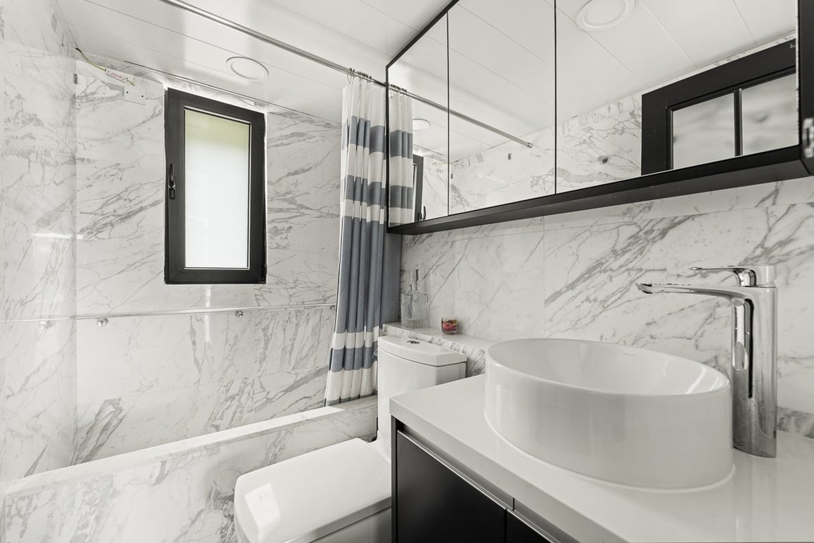 https://img.propertyraptor.com/cdn-cgi/imagedelivery/KD5bF_AFL0JDTbKLWF7z9g/ap8/ap8_001/hornet/prp/img/7264bbae12af66a18a80ec94773fab47-wtm.jpg/public