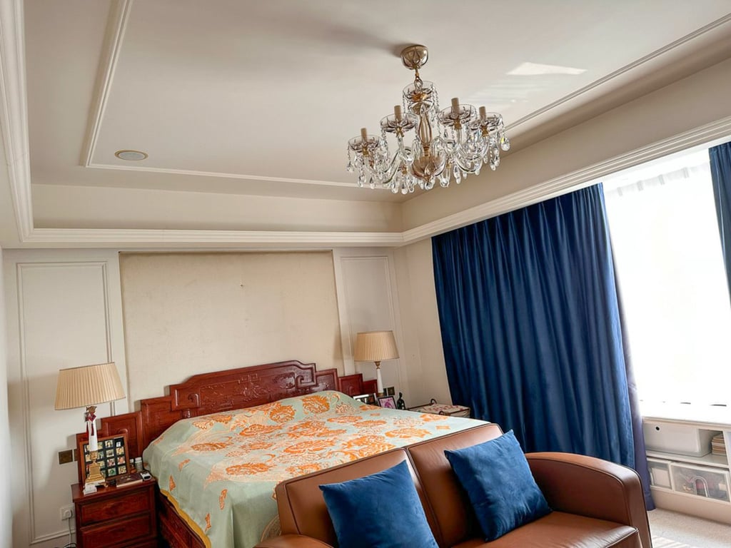 https://img.propertyraptor.com/cdn-cgi/imagedelivery/KD5bF_AFL0JDTbKLWF7z9g/ap8/ap8_001/hornet/prp/img/729a56e2f5bce3d0a94e03a15697fc66.jpg/public