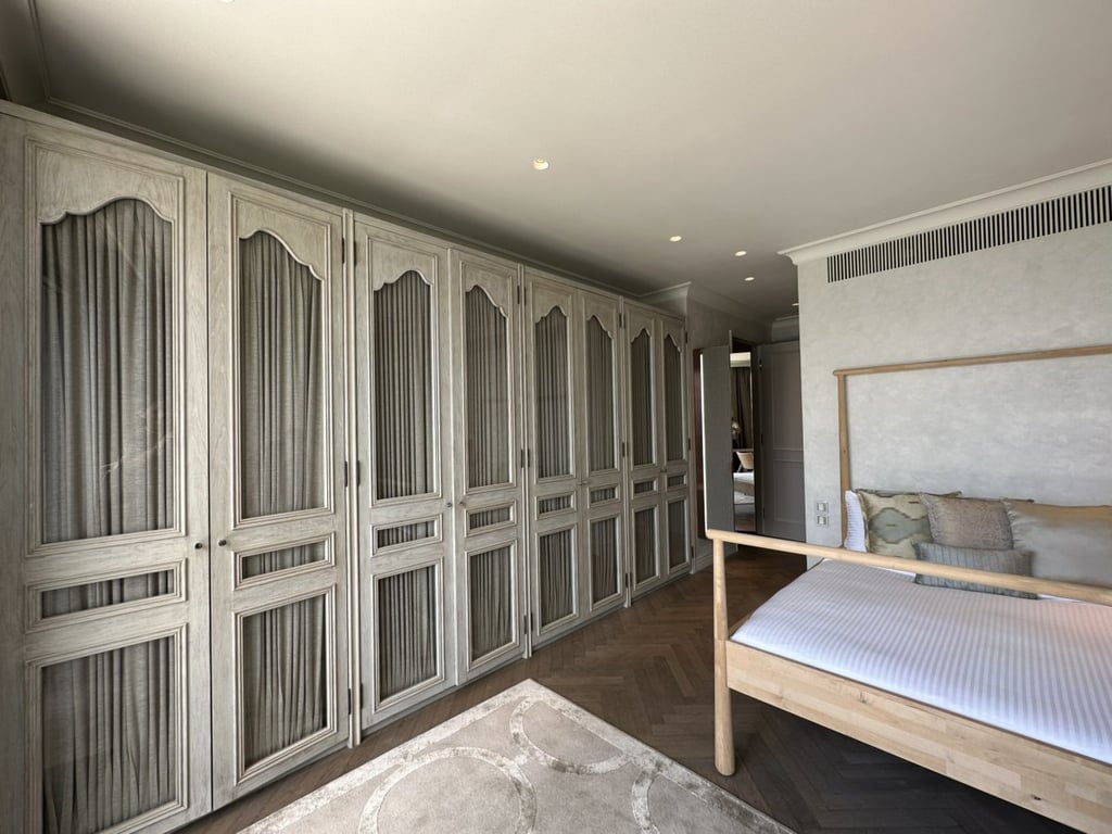 https://img.propertyraptor.com/cdn-cgi/imagedelivery/KD5bF_AFL0JDTbKLWF7z9g/ap8/ap8_001/hornet/prp/img/72b84f9782fba2e3c732974a330a2ef0.jpg/public