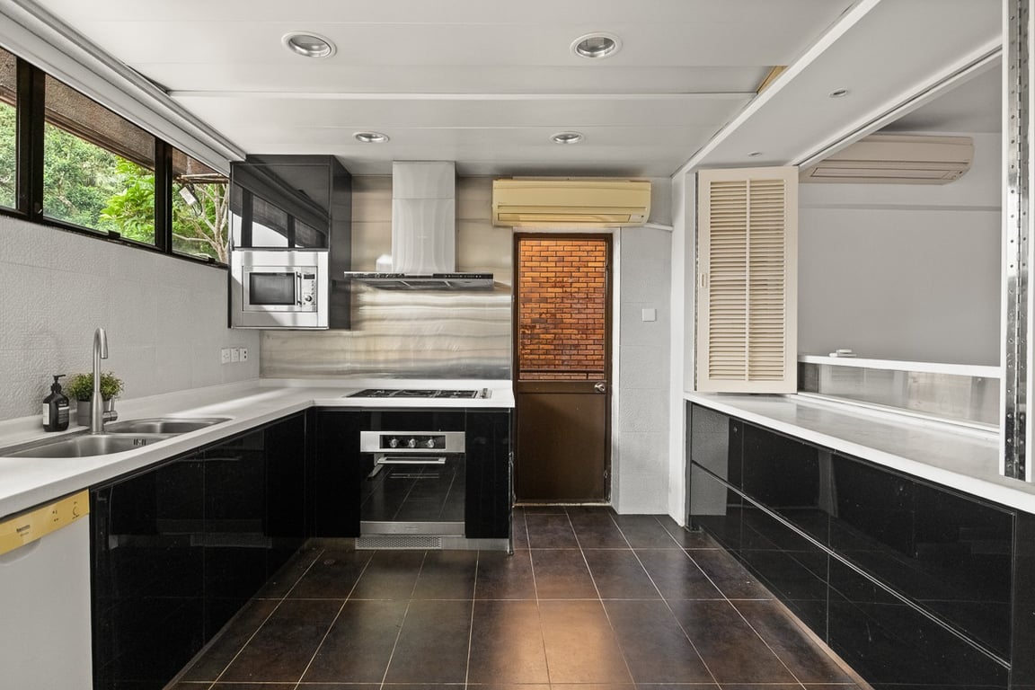 https://img.propertyraptor.com/cdn-cgi/imagedelivery/KD5bF_AFL0JDTbKLWF7z9g/ap8/ap8_001/hornet/prp/img/72e865553605a4d8f2b152fc381c1a2e-wtm.jpg/public