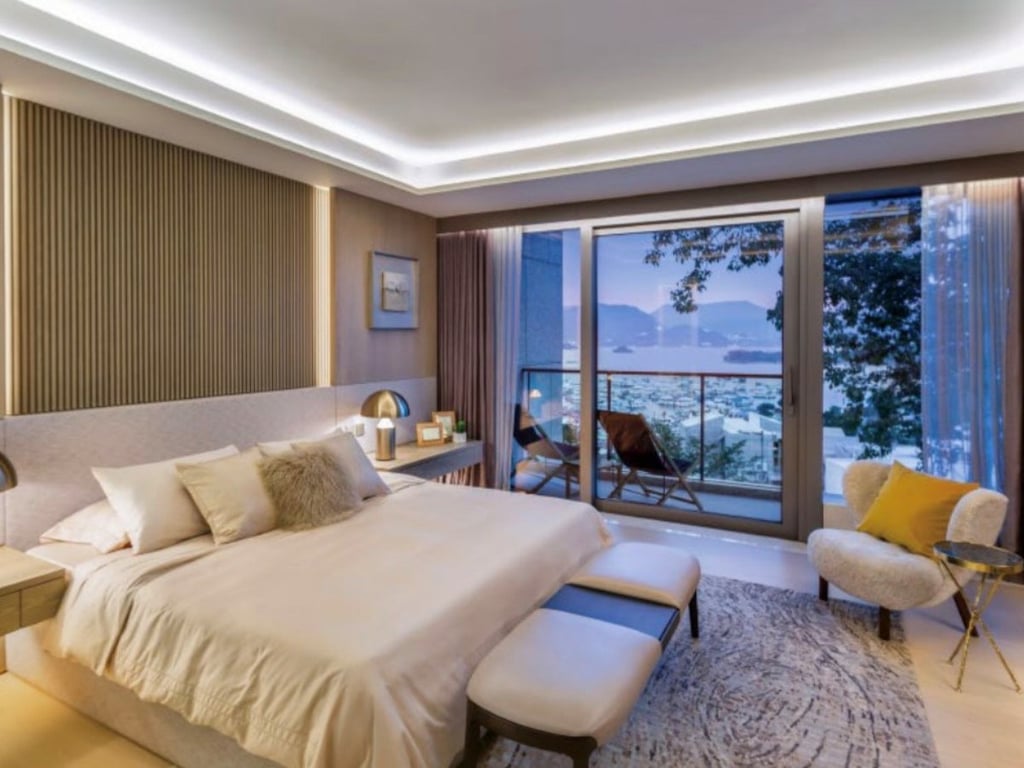 https://img.propertyraptor.com/cdn-cgi/imagedelivery/KD5bF_AFL0JDTbKLWF7z9g/ap8/ap8_001/hornet/prp/img/72ec3b698254b14f6825b49e9bd6eff9.jpg/public