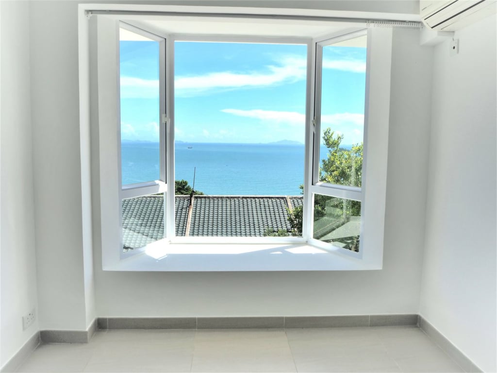 https://img.propertyraptor.com/cdn-cgi/imagedelivery/KD5bF_AFL0JDTbKLWF7z9g/ap8/ap8_001/hornet/prp/img/74406fcc3cec6e63bccf4a907d1177f6.jpg/public