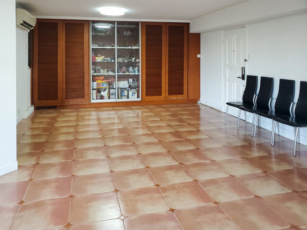 Taikoo Shing, Harbour View Garden - Lotus Mansion