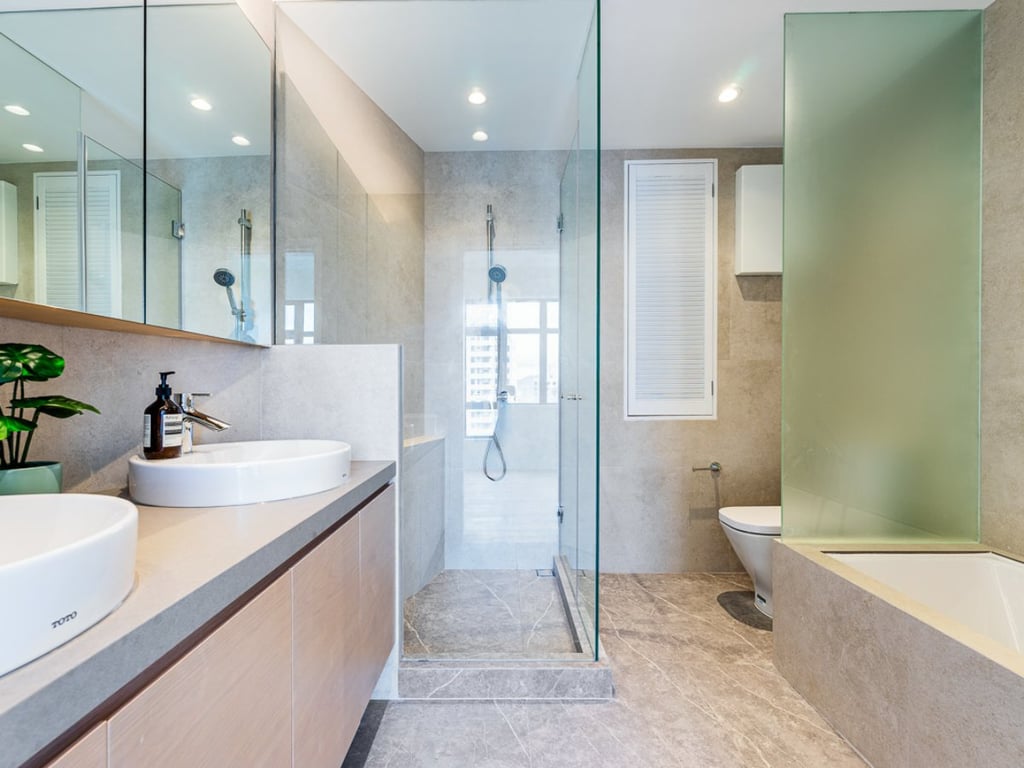 https://img.propertyraptor.com/cdn-cgi/imagedelivery/KD5bF_AFL0JDTbKLWF7z9g/ap8/ap8_001/hornet/prp/img/7459cb859601f273cd998b2d6e8f5d36.jpg/public
