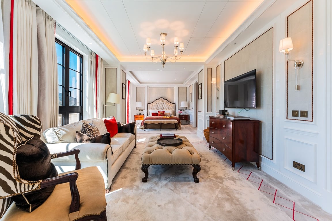 https://img.propertyraptor.com/cdn-cgi/imagedelivery/KD5bF_AFL0JDTbKLWF7z9g/ap8/ap8_001/hornet/prp/img/749be9bd66d5f2abc0b47affc3961df0-wtm.jpg/public