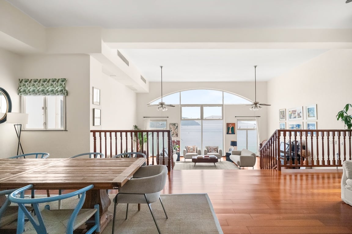 Cedar Drive Redhill Peninsula