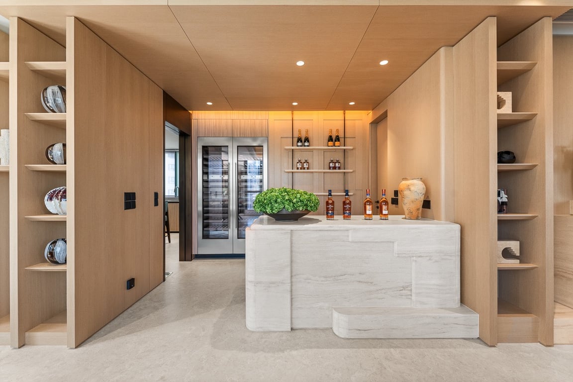 https://img.propertyraptor.com/cdn-cgi/imagedelivery/KD5bF_AFL0JDTbKLWF7z9g/ap8/ap8_001/hornet/prp/img/75ac367fd6b06bba109ff83fe9b76775-wtm.jpg/public