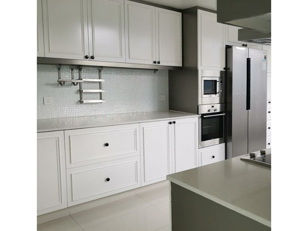 https://img.propertyraptor.com/cdn-cgi/imagedelivery/KD5bF_AFL0JDTbKLWF7z9g/ap8/ap8_001/hornet/prp/img/75b2305c5065332c0a2ef2bc94d64ea5-wtm.jpg/public