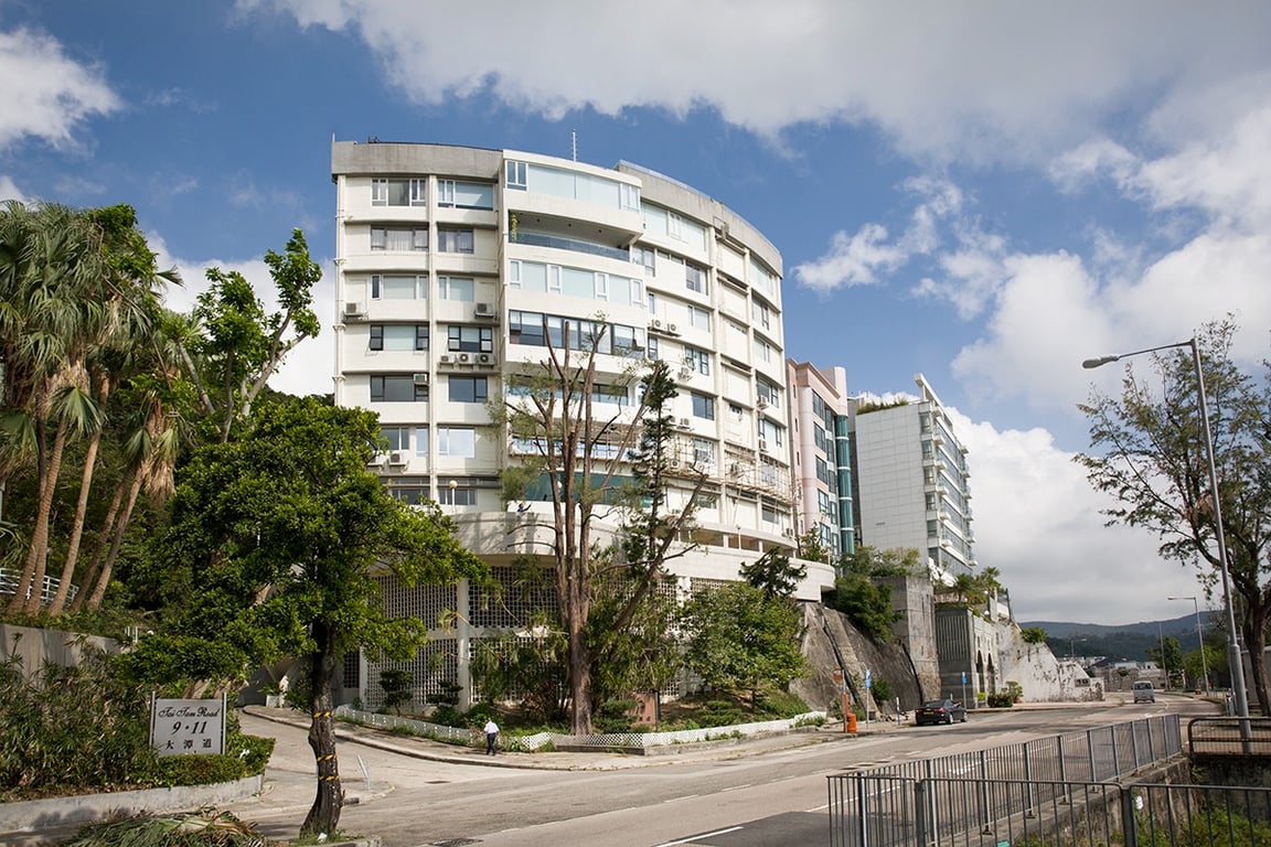 https://img.propertyraptor.com/cdn-cgi/imagedelivery/KD5bF_AFL0JDTbKLWF7z9g/ap8/ap8_001/hornet/prp/img/76f1c7c8974aa1fac0f9d41544b5593d-wtm.jpg/public