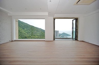 https://img.propertyraptor.com/cdn-cgi/imagedelivery/KD5bF_AFL0JDTbKLWF7z9g/ap8/ap8_001/hornet/prp/img/7759f7fe717ca230ac12c42621ad4a8b-wtm.jpg/public