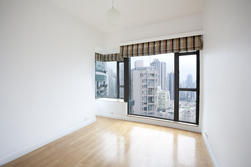 Fairlane Tower