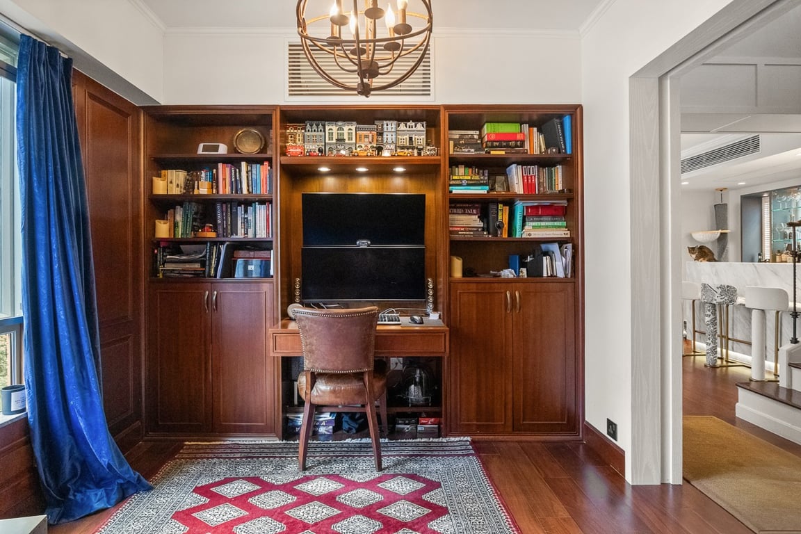 https://img.propertyraptor.com/cdn-cgi/imagedelivery/KD5bF_AFL0JDTbKLWF7z9g/ap8/ap8_001/hornet/prp/img/784d774cddfa92e34b6009ac431a3502-wtm.jpg/public