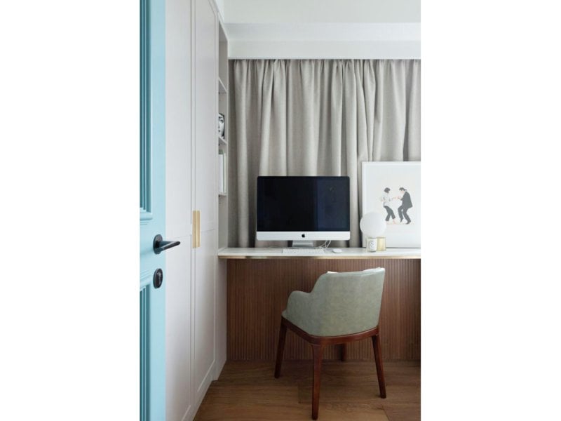 https://img.propertyraptor.com/cdn-cgi/imagedelivery/KD5bF_AFL0JDTbKLWF7z9g/ap8/ap8_001/hornet/prp/img/79dedbc13c2cf3075efdff6923f1f6c4.jpg/public